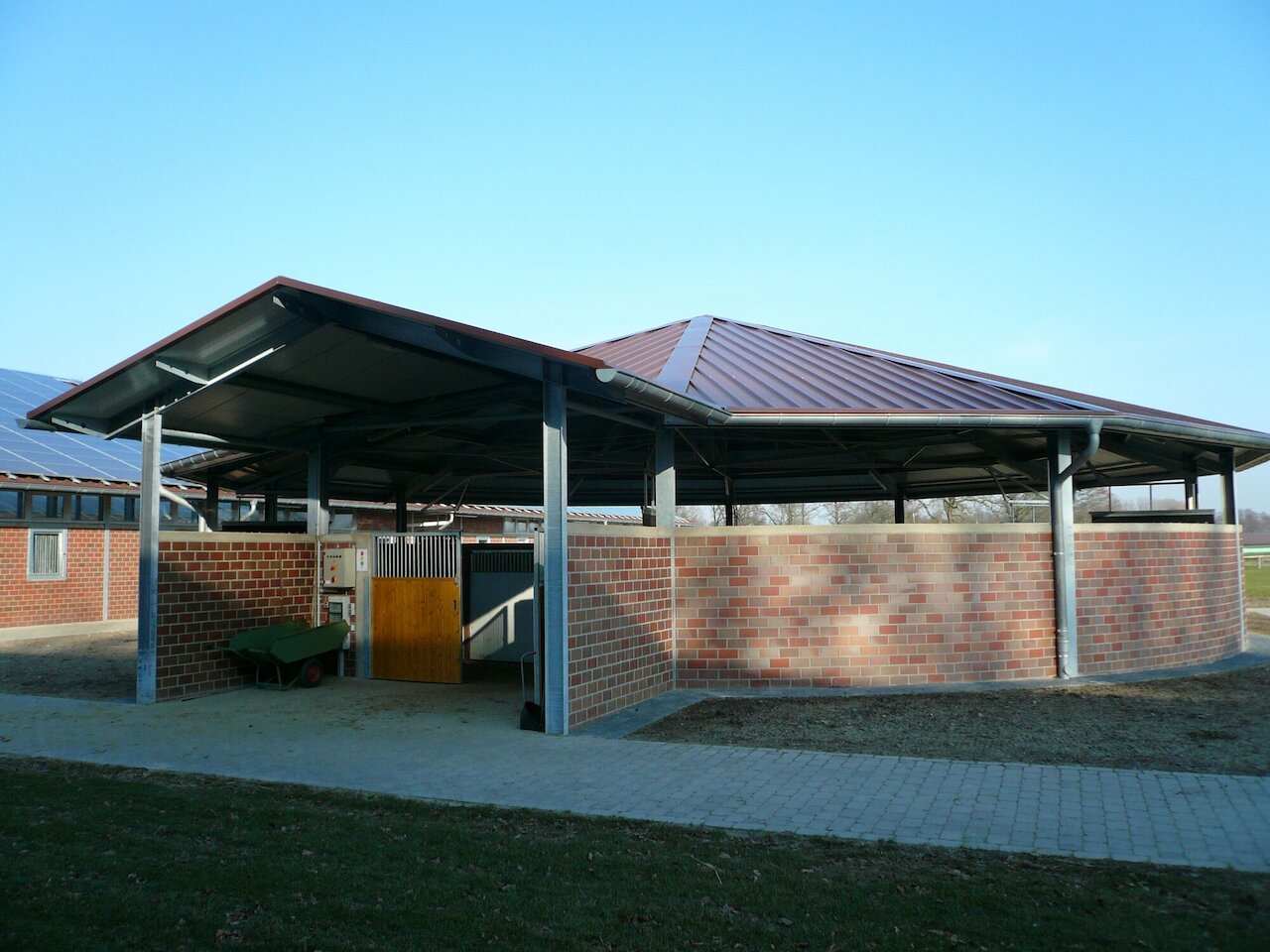 Entry 21 Image 2